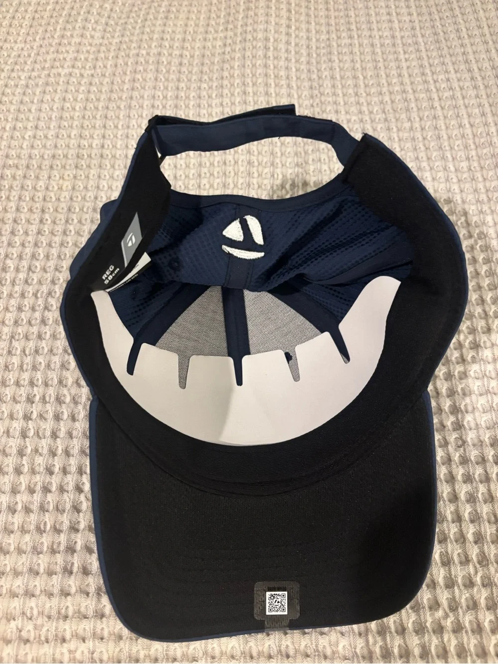 TaylorMade Navy Blue Performance Golf Hat